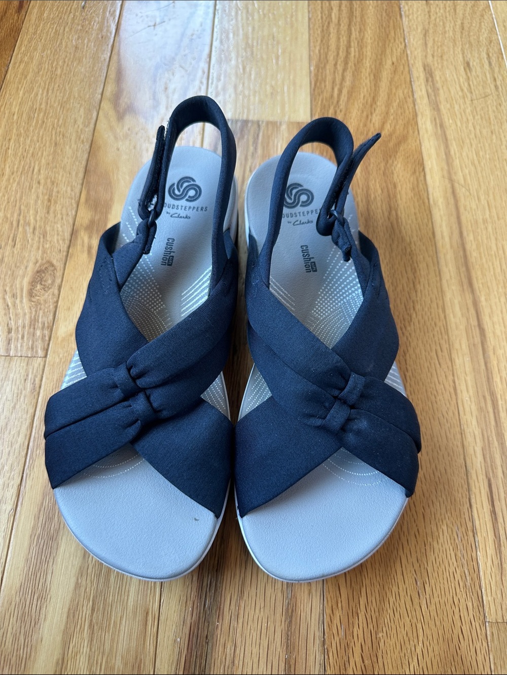 Clarks Black Cross‑Strap Slingback Sandals